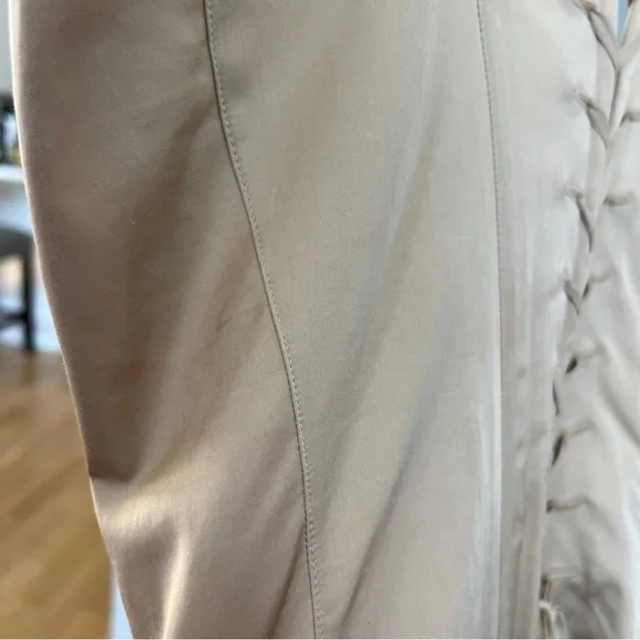 La Perla Corset with Gold Hardware and Lace Back - Picture 4 of 14